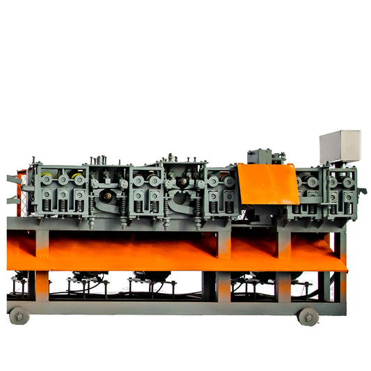 Constant-width Cutting and Layering Machine